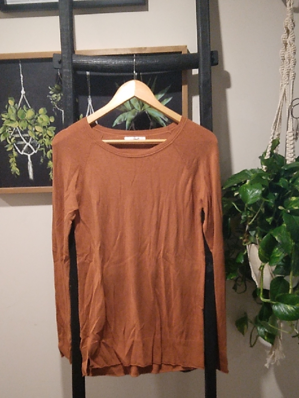 Women’s Magnolia Boutique Sweater